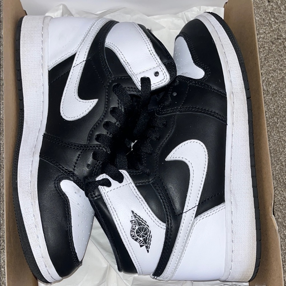 High Jordan 1s